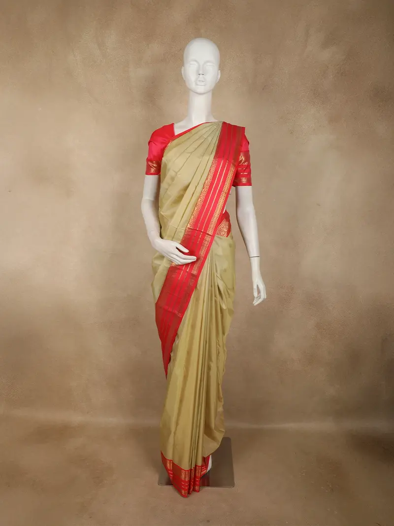 Soft Golden Beige Butta Zari Woven Design Pure Kanchipuram Silk Saree With Contrast Zari Border 1