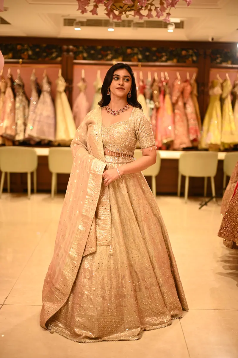 Soft Ivory Floral Sequins And Mirror Embroidered Design Tissue Silk Lehenga With Dupatta 1