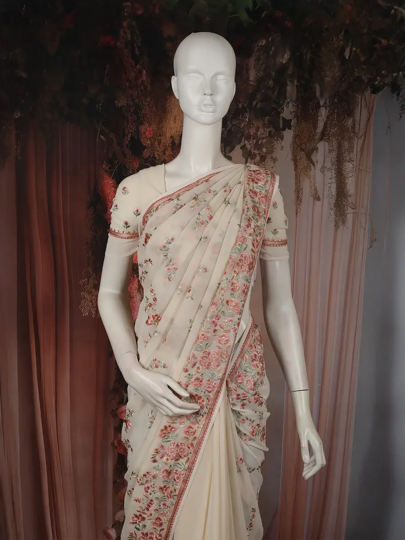Soft Ivory Floral Thread Embroidered Design Chiffon Fancy Saree 2