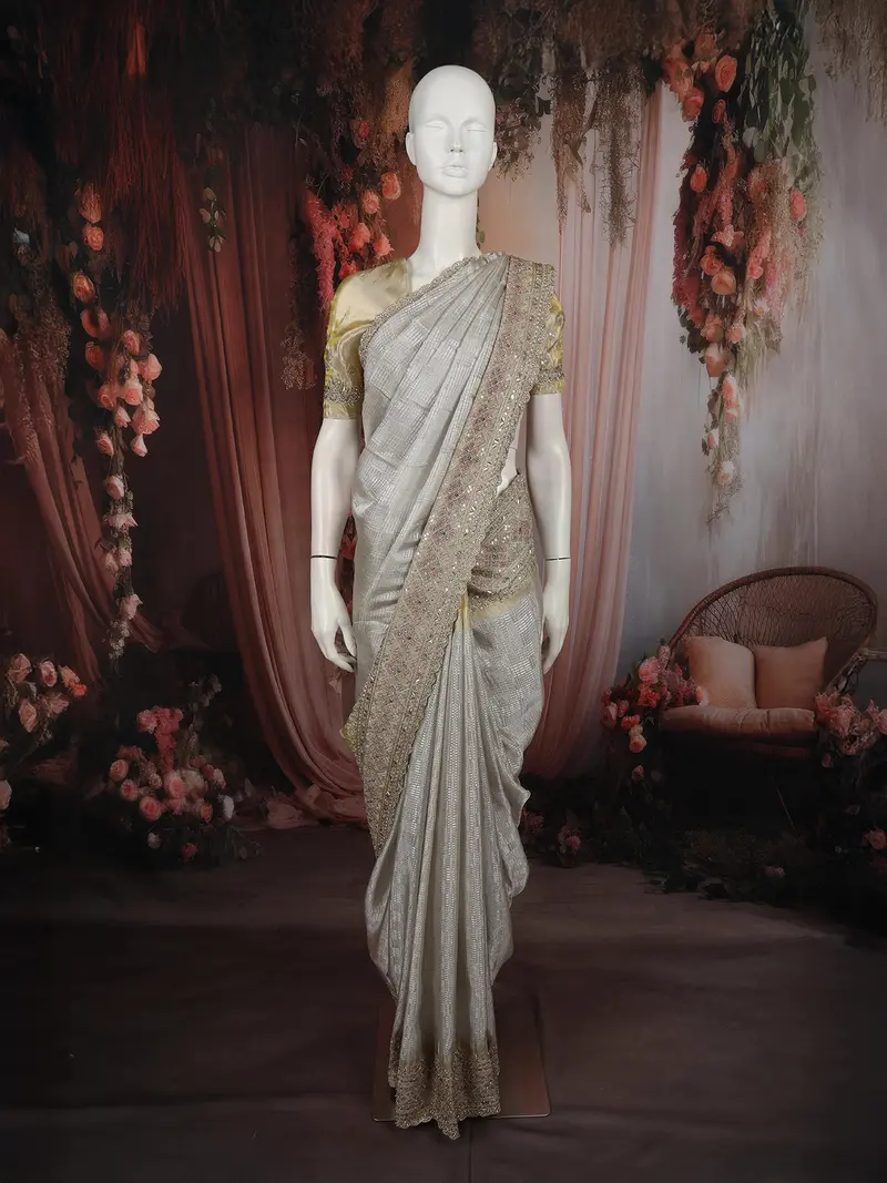 Soft Ivory Geometric Printed Design Tissue Fancy Saree Wit Scalloped Border 1