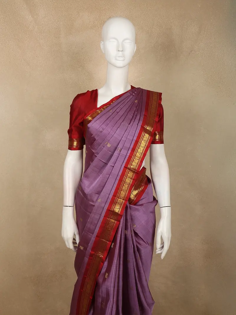 Soft Lilac Lavender Peacock Butta Zari Woven Design Pure Kanchipuram Silk Saree With Contrast Zari Border 2