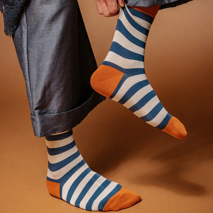 Striped Mid-Calf Length Socks Men's Cotton Socks 1