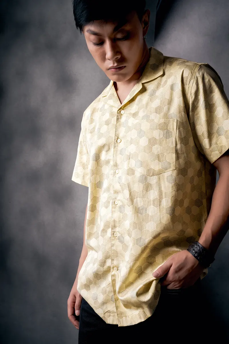 Swizzle Yellow Beehive Printed Subtle Sheen Super Soft Premium Cotton Shirt 5