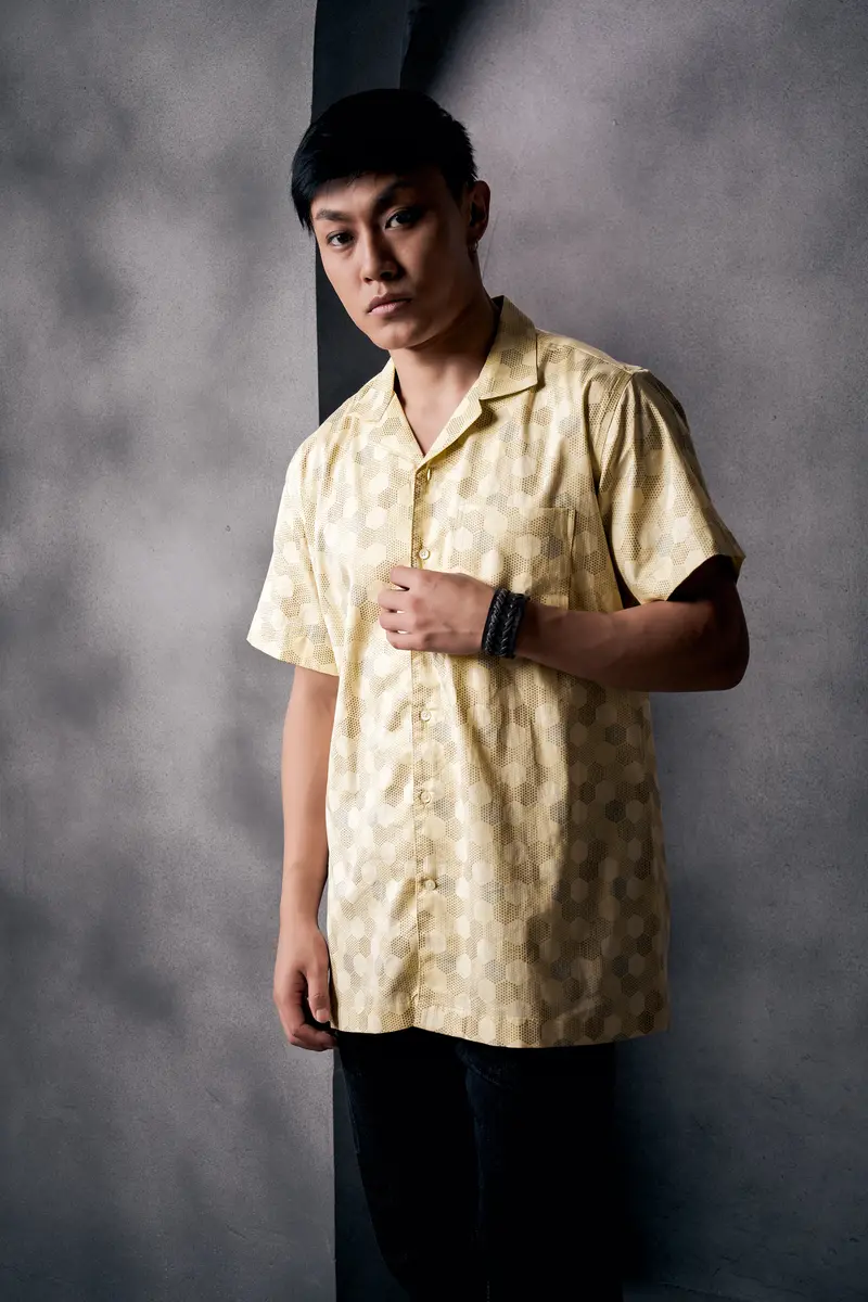 Swizzle Yellow Beehive Printed Subtle Sheen Super Soft Premium Cotton Shirt 8