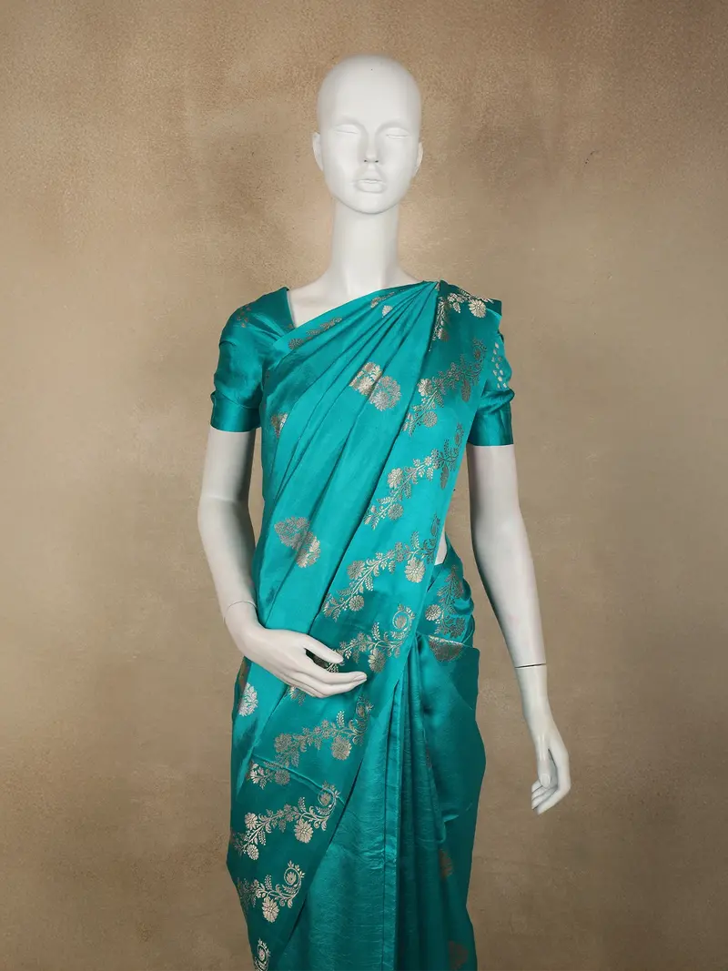 Teal Green Butta Zari Woven Design Pure Banarasi Silk Saree With Floral Border 2