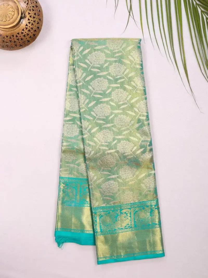 Teal Green Pure Kanchipuram Bridal Silk Saree With Floral Motif & Zari Border 2