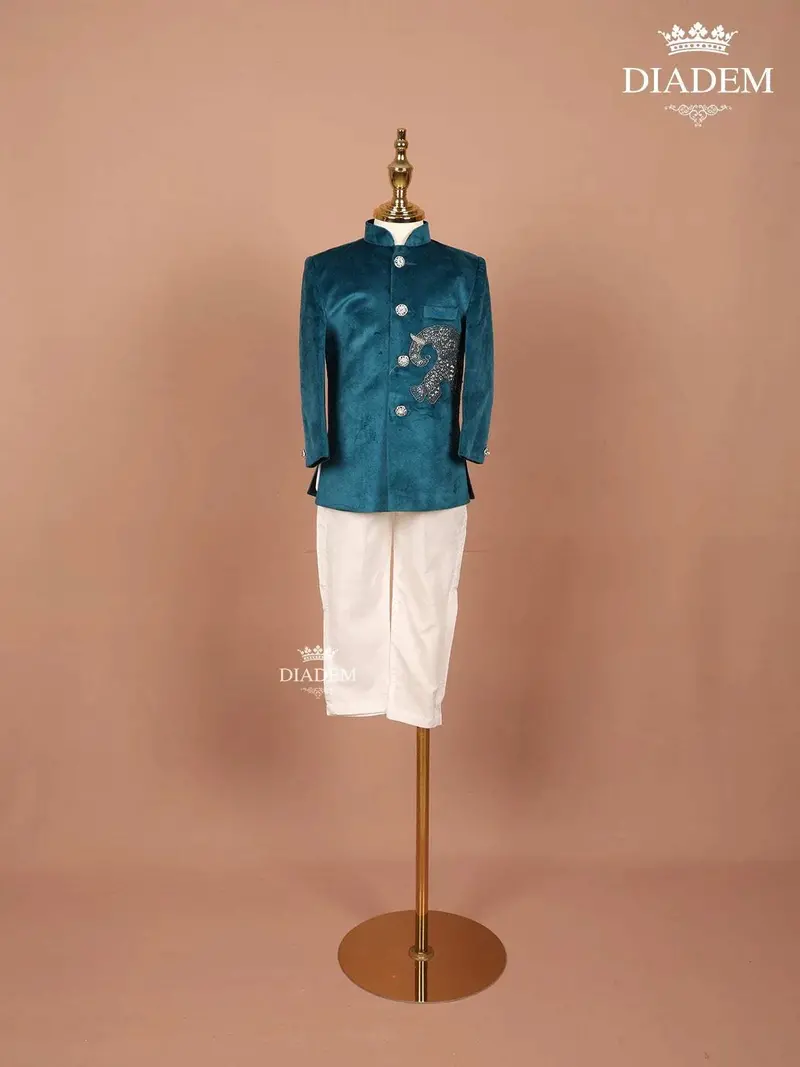 Teal Velvet Indo-Western Sherwani Set With Embroidery 1