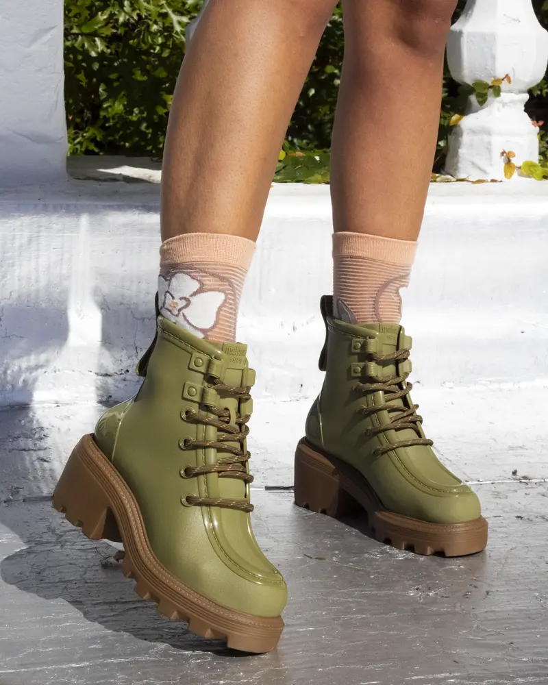 Track Boot Green 1