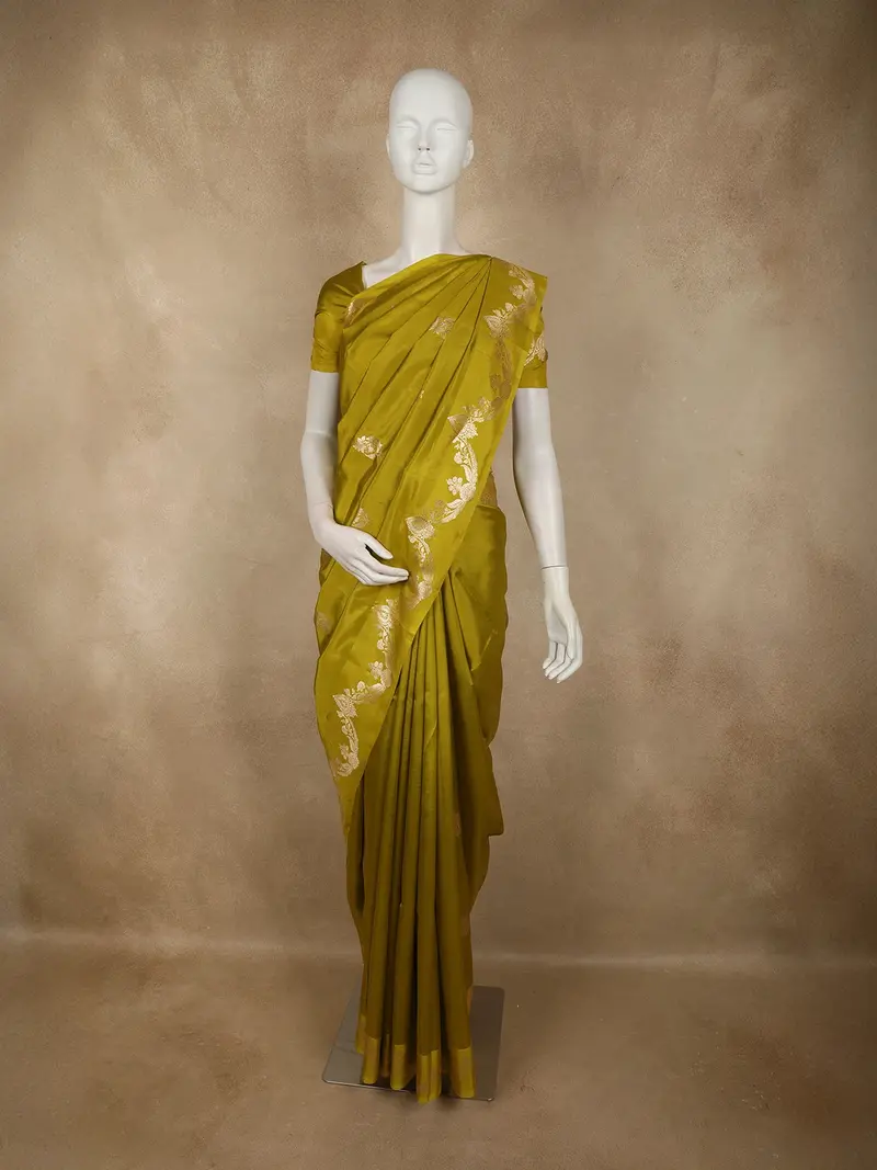Turquoise Green Floral Butta Zari Woven Design Pure Banarasi Silk Saree With Floral Zari Border 1