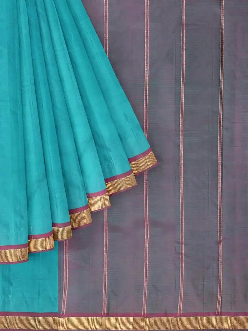 Turquoise Green Silk Saree With Plain Body And Contrast Zari Border 1