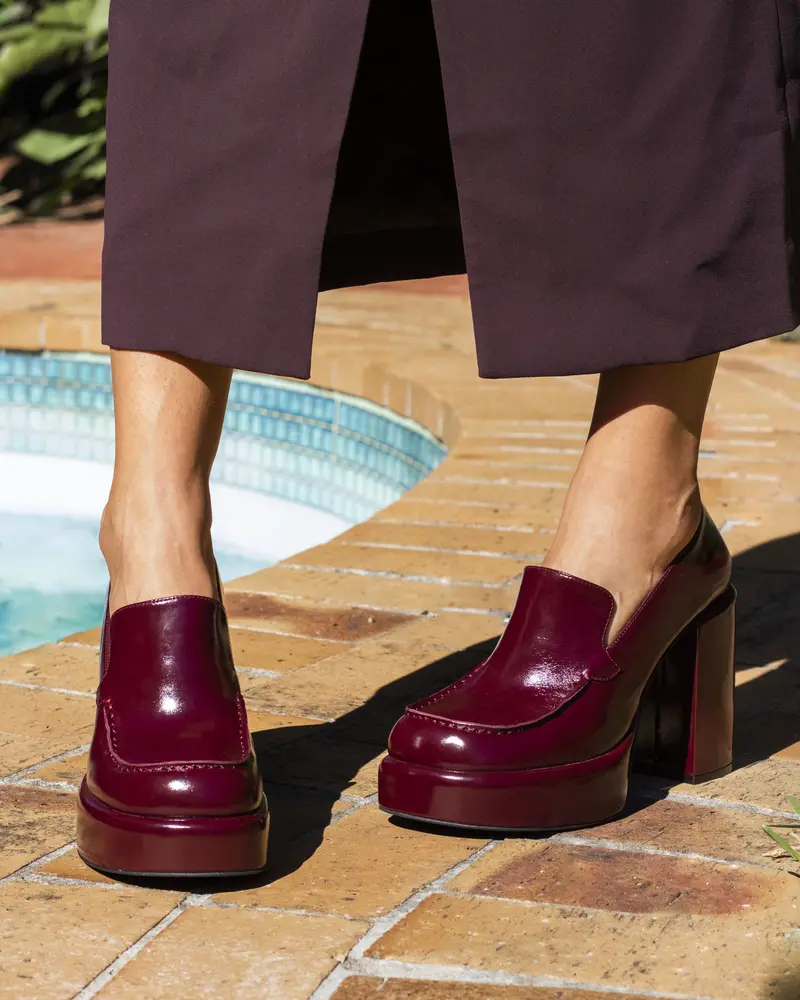 Tutor-Me Burgundy 5
