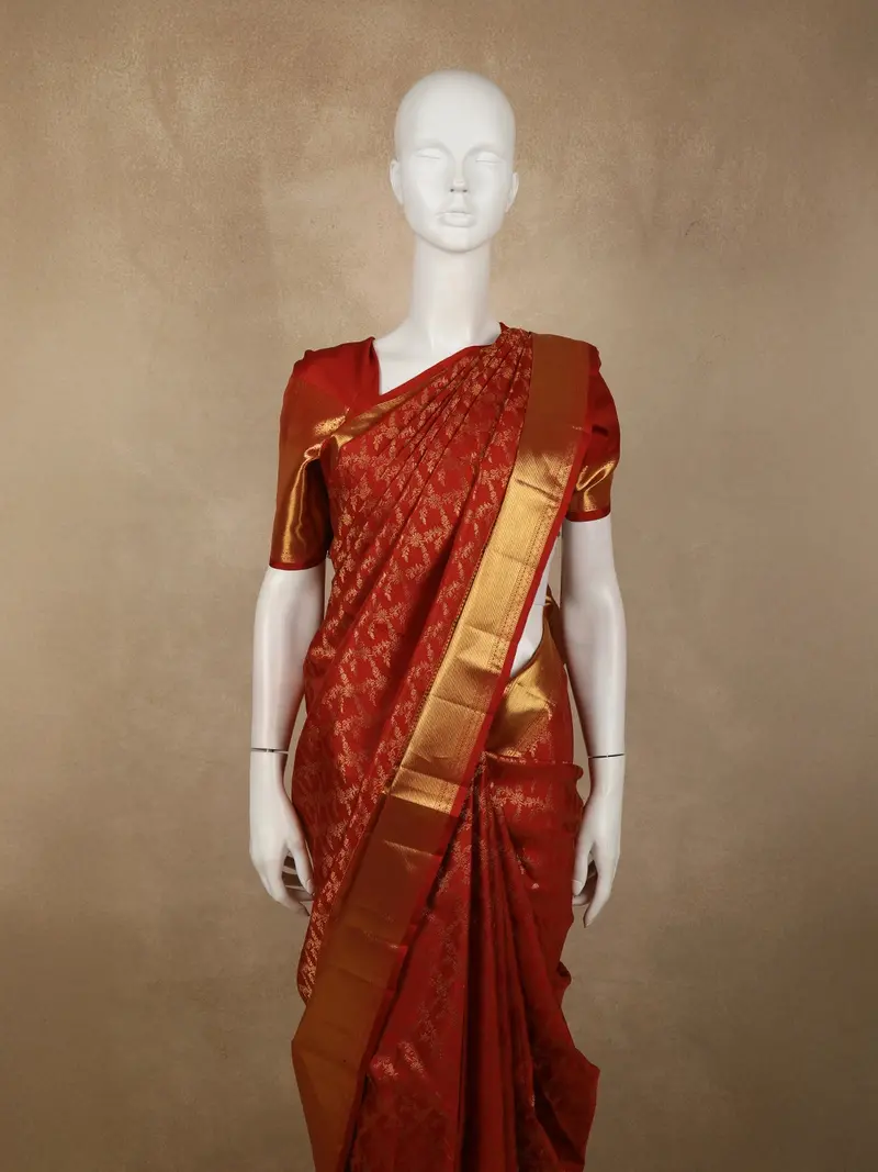 Vermillion Red Floral Zari Woven Design Pure Kanchipuram Silk Saree With Zari Border 2