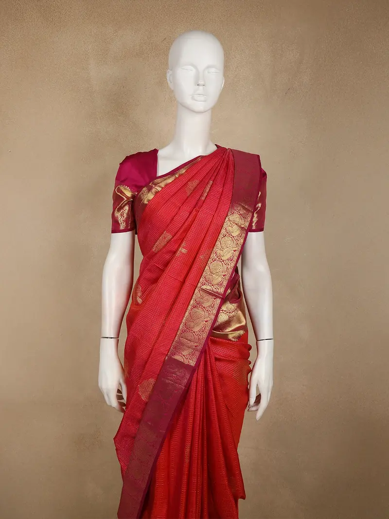 Vermillion Red Mini Checked Zari Woven Design Pure Kanchipuram Silk Saree With Contrast Zari Border 2