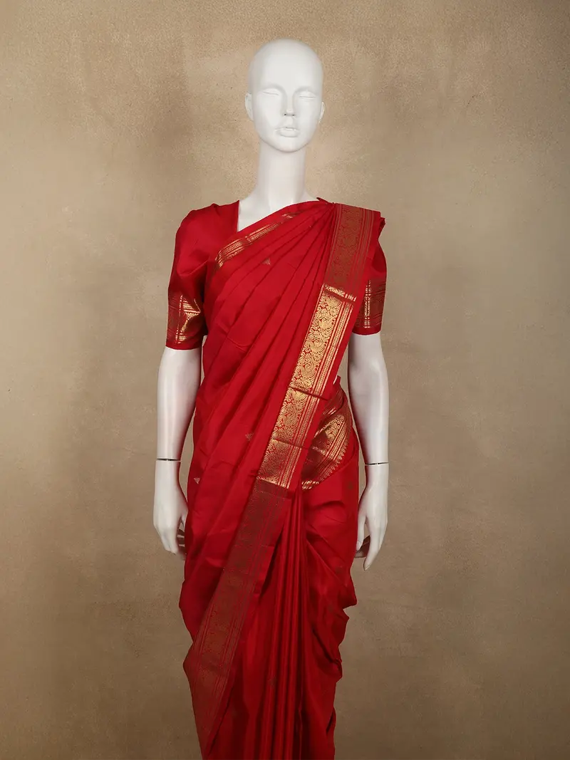 Vibrant Vermilion Red Butta Zari Woven Design Pure Kanchipuram Silk Saree With Peacock Zari Border 2