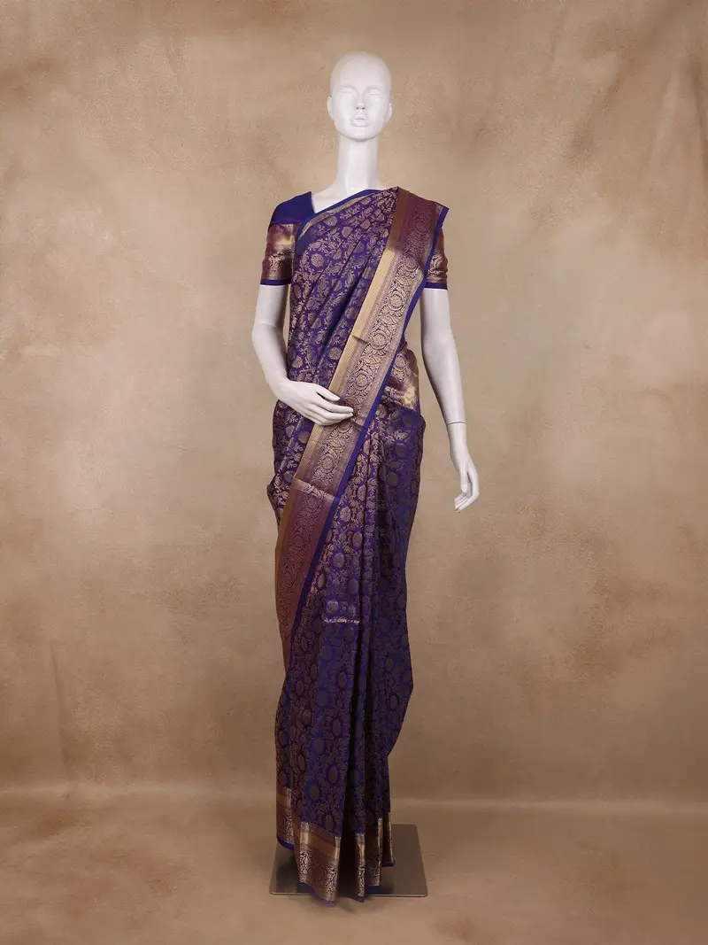 Violet Paisley Butta Design Kanchipuram Silk Saree 1