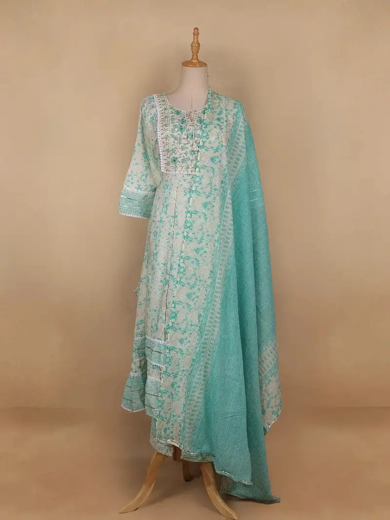 White Floral Designed Cotton Salwar Suit 1