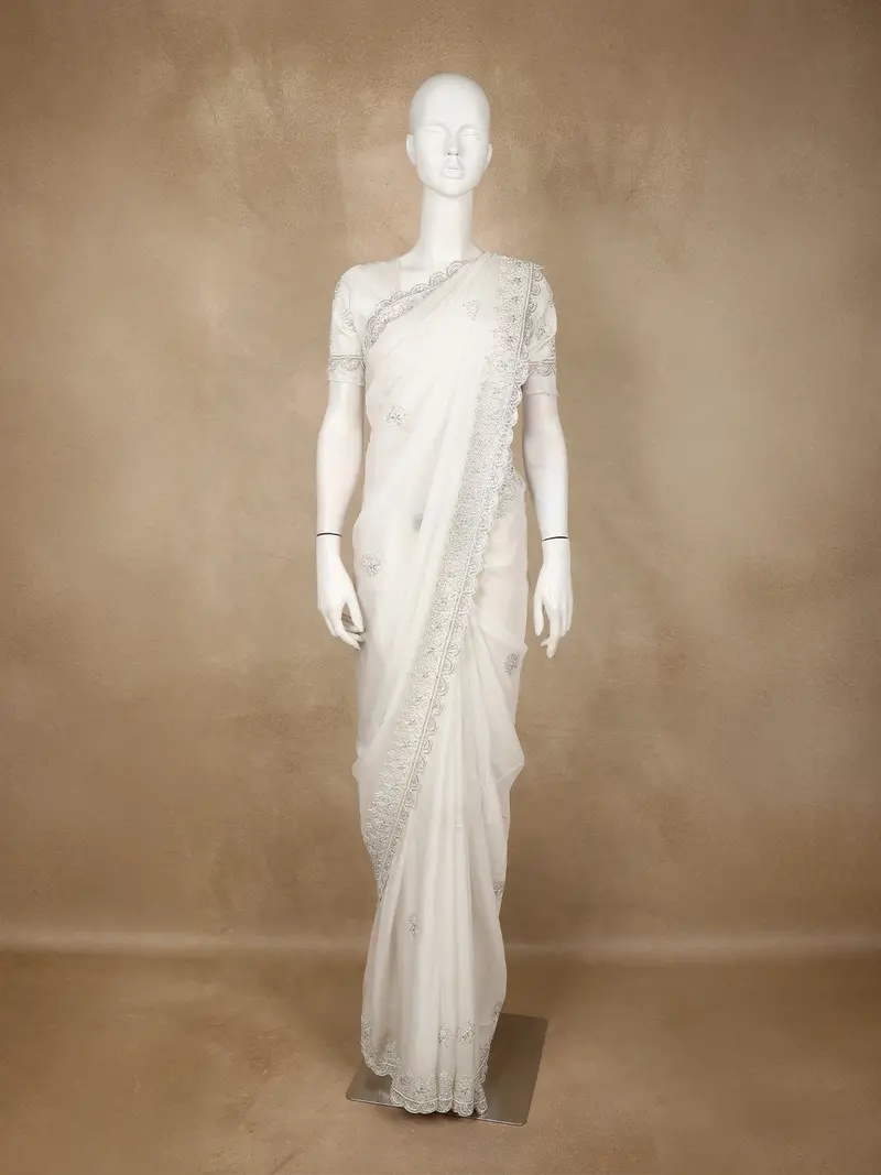White Floral Embroidered Georgette Saree With Scalloped Border 1