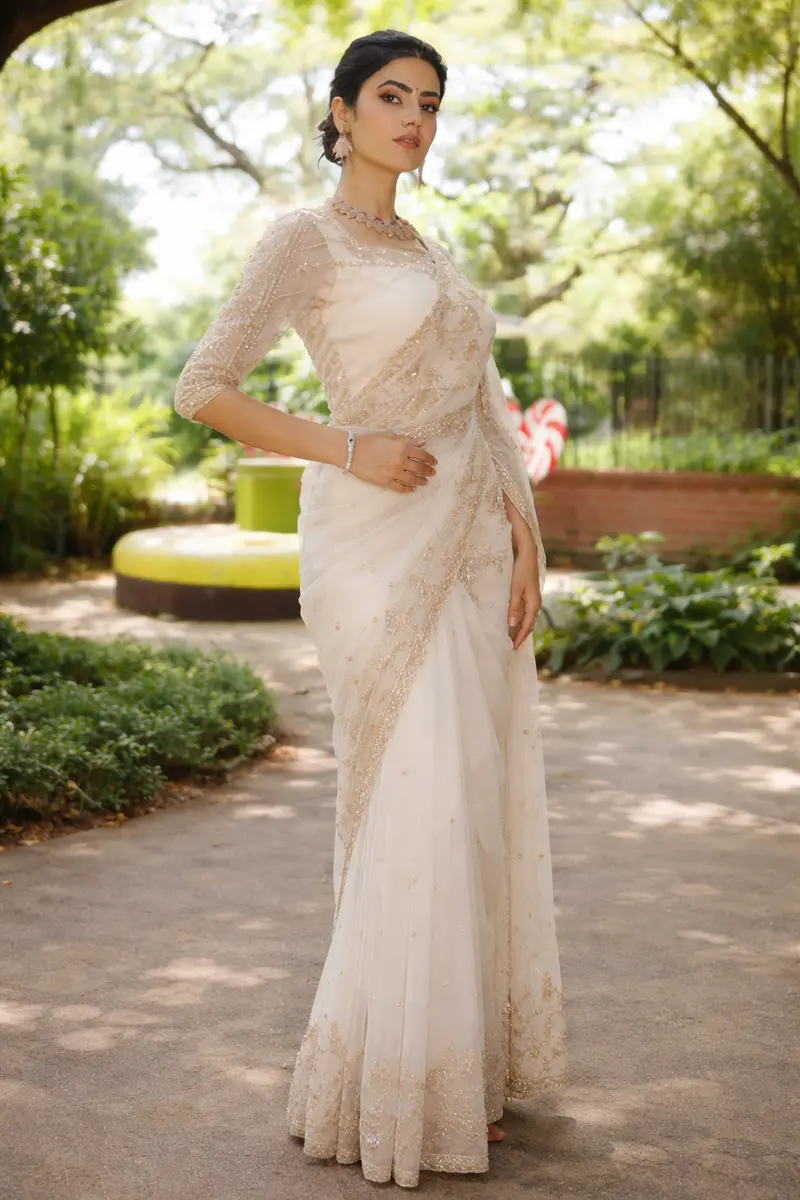 White Floral Embroidery Organza Designer Saree 1