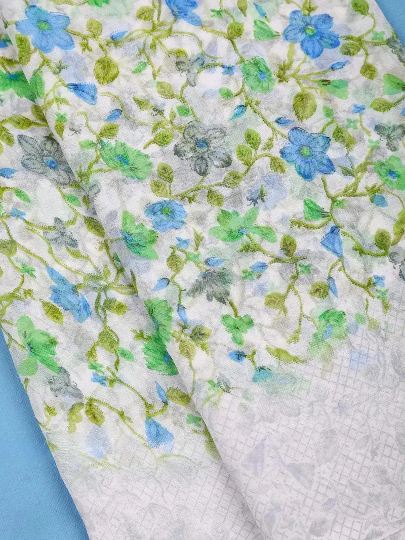 White Floral Printed Georgette Saree 2