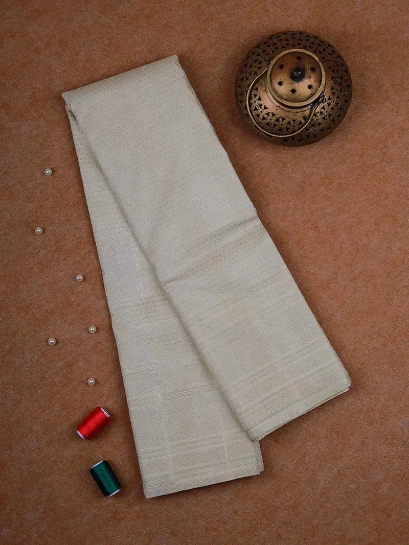 White Pure Kanchipuram Bridal Silk Saree With Dot Motifs On The Body With Designed Matching Border 1