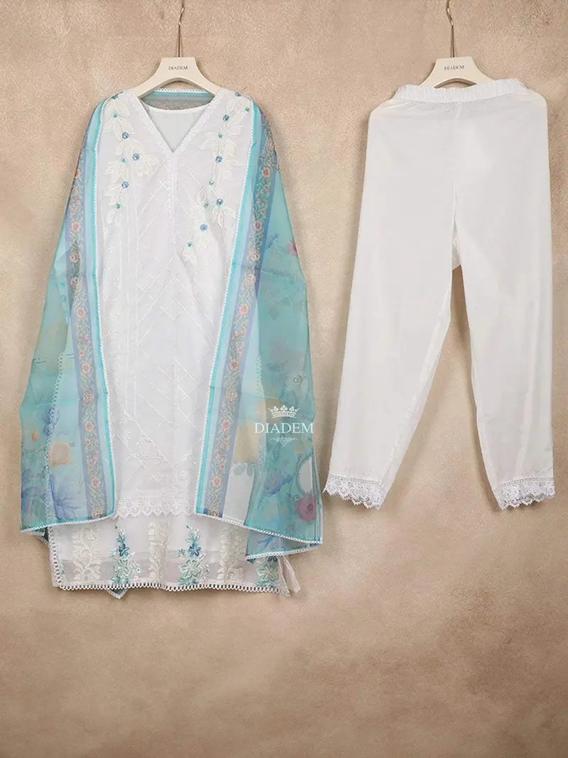 White Straight Cut Salwar Suit Adorned With Stone And Embroided Flower Design With Dupatta 1