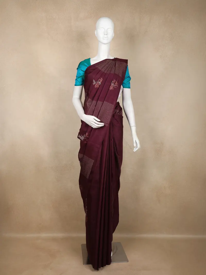 Wine Floral Butta Woven Pure Kanchipuram Silk Saree 1