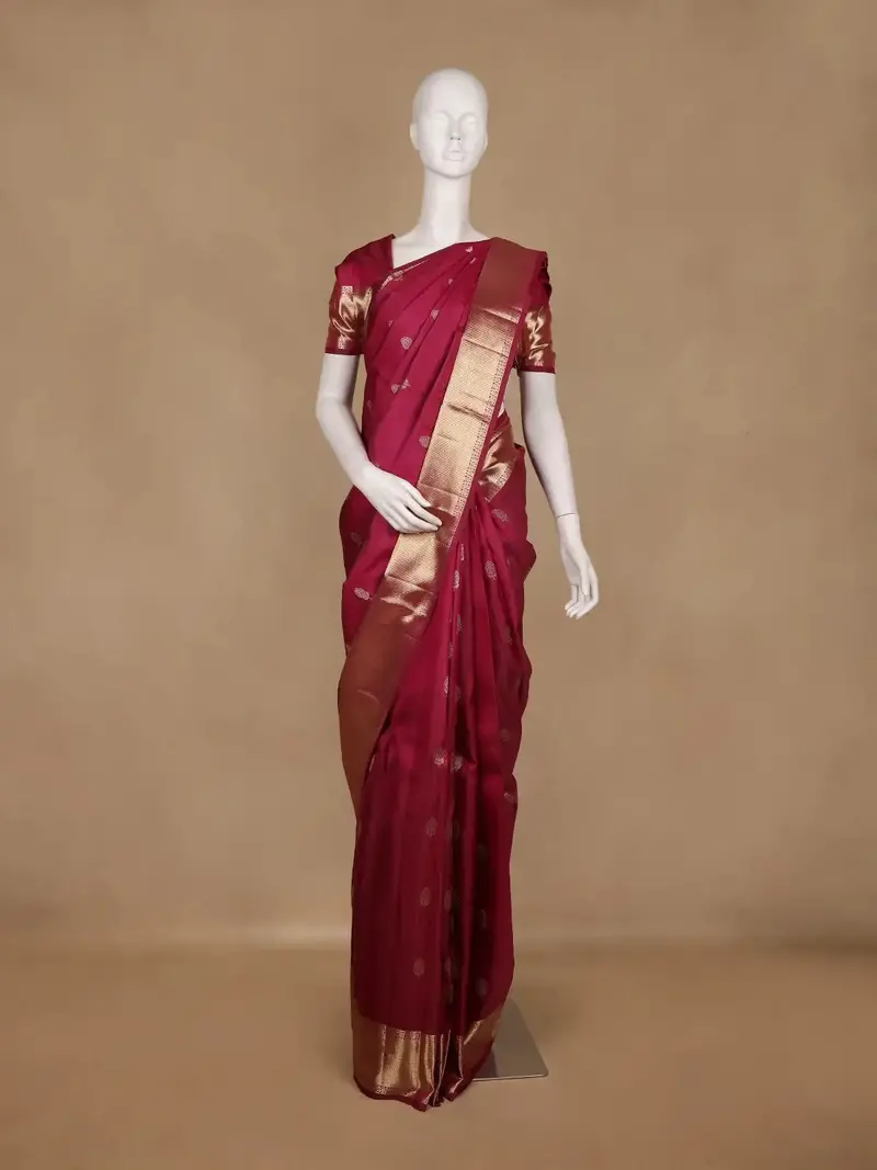 Wine Floral Design Woven Pure Kanchipuram Silk Saree With Zari Border 1