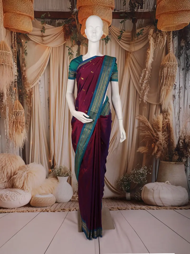 Wine Maroon  Butta Woven Design Kanchipuram Silk Saree With Zari Border 1