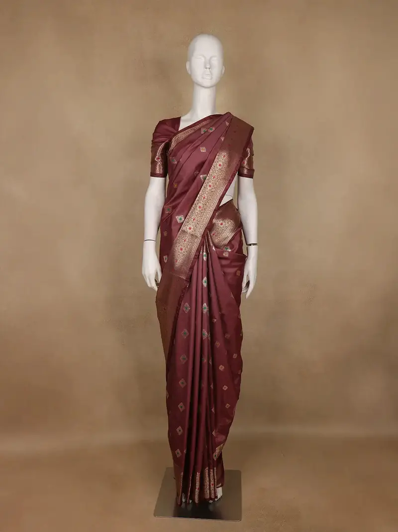 Wine Maroon Floral Butta Woven Pure Kanchipuram Silk Saree 1