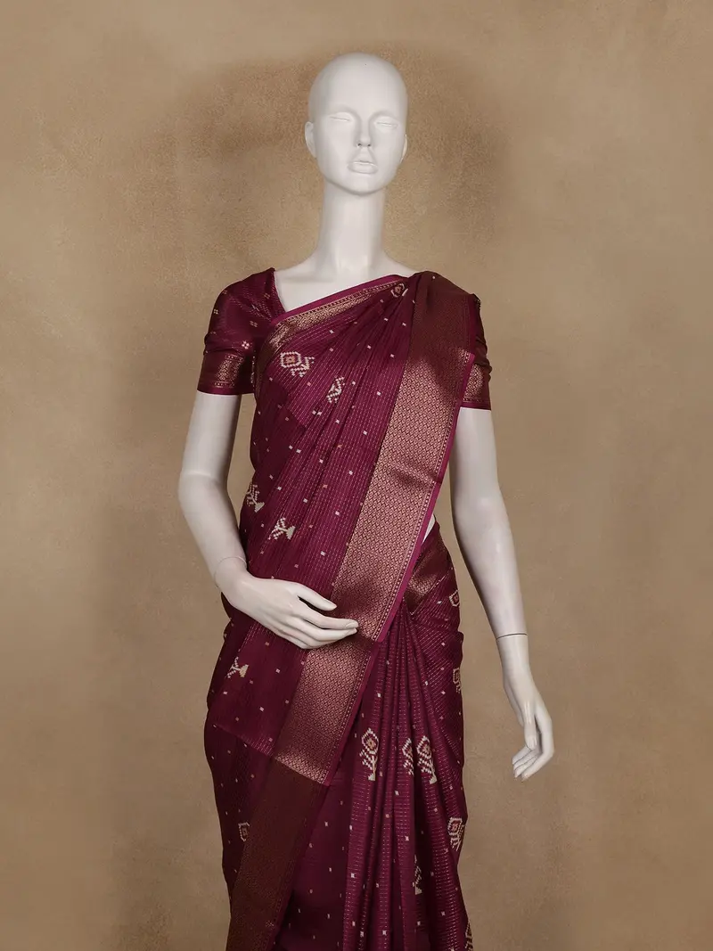 Wine Pochampally Ikat Design Cotton Saree With Zari Border 2