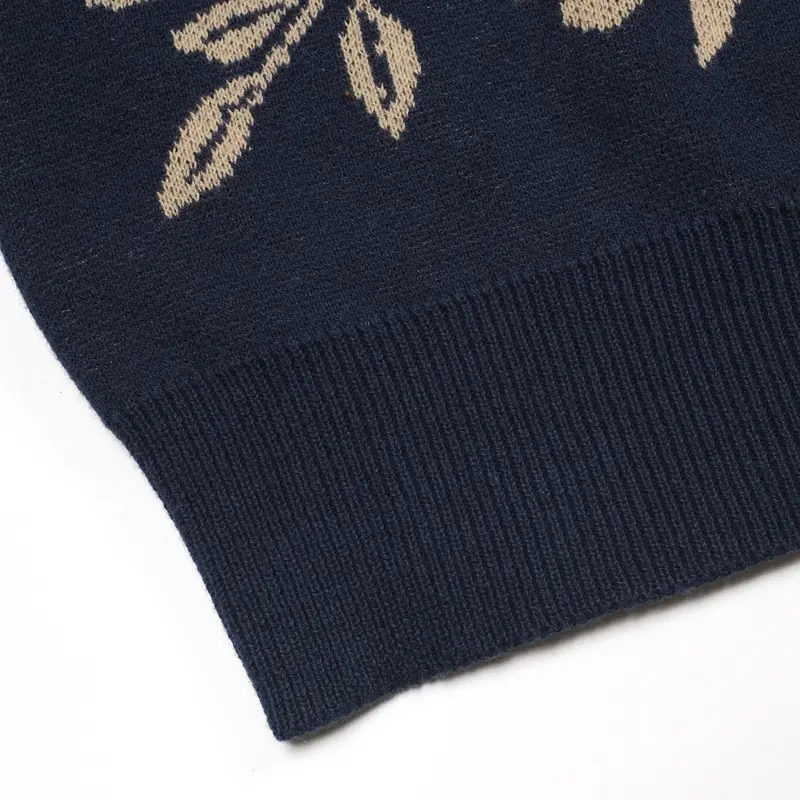 Women's Dark Blue Magpie Plant Jacquard Cardigan - Cropped Length 6