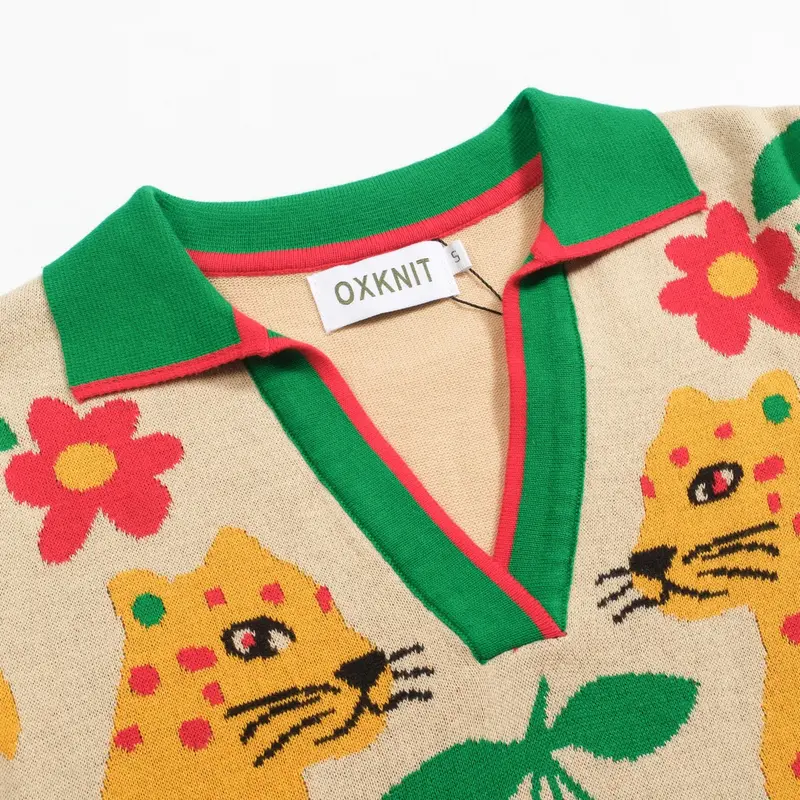Women's Green Animal Garden Knitted Bubble Sleeve Polo 4