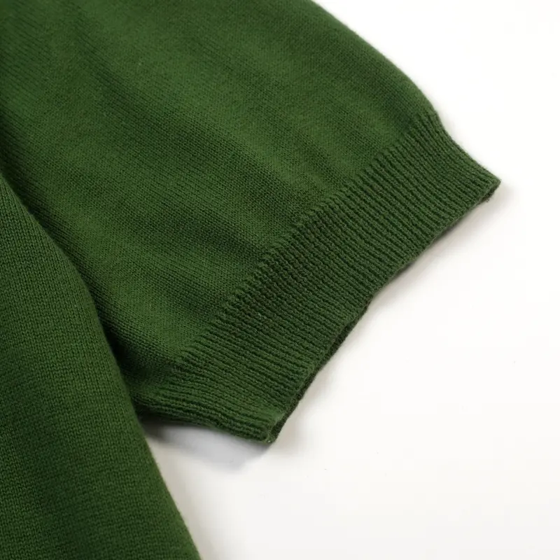 Women's Green Bat Jacquard Vintage Knit T-Shirt - Cropped Length 4