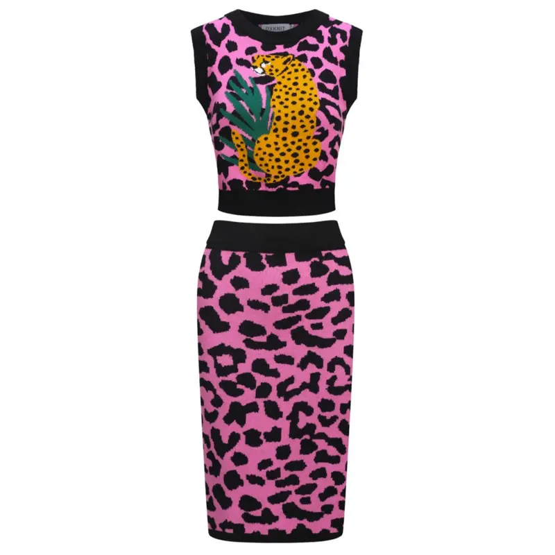 Women’S Pink Leopard Print Knit Set With Leopard And Plant Graphic 1