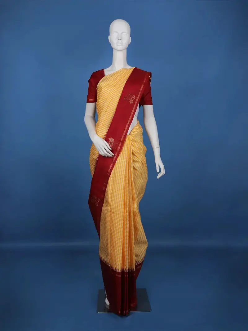 Yellow Checked Woven Pure Kanchipuram Silk Saree 2