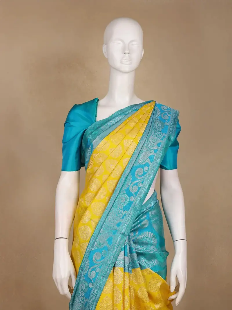 Yellow Floral Woven Pure Kanchipuram Silk Saree 2