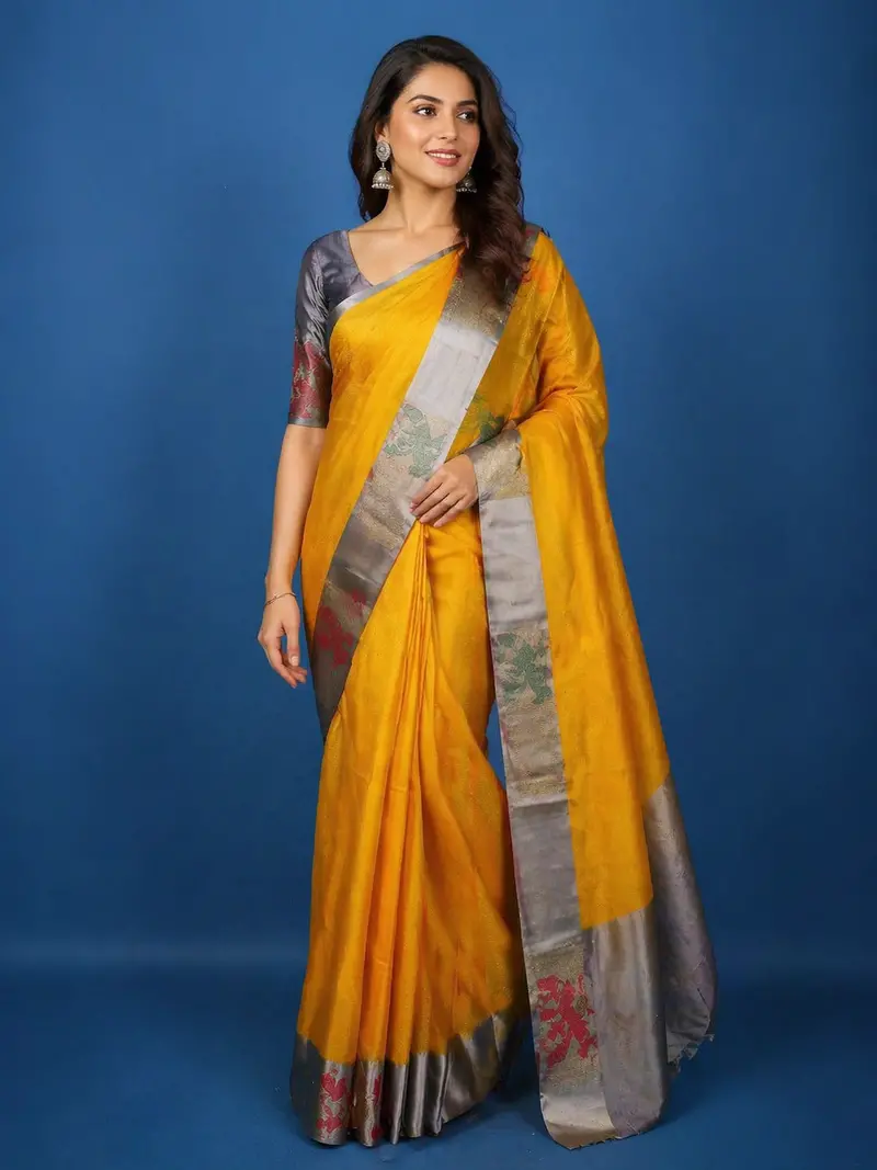 Yellow Solid Woven Design Pure Kanchipuram Silk Saree 1