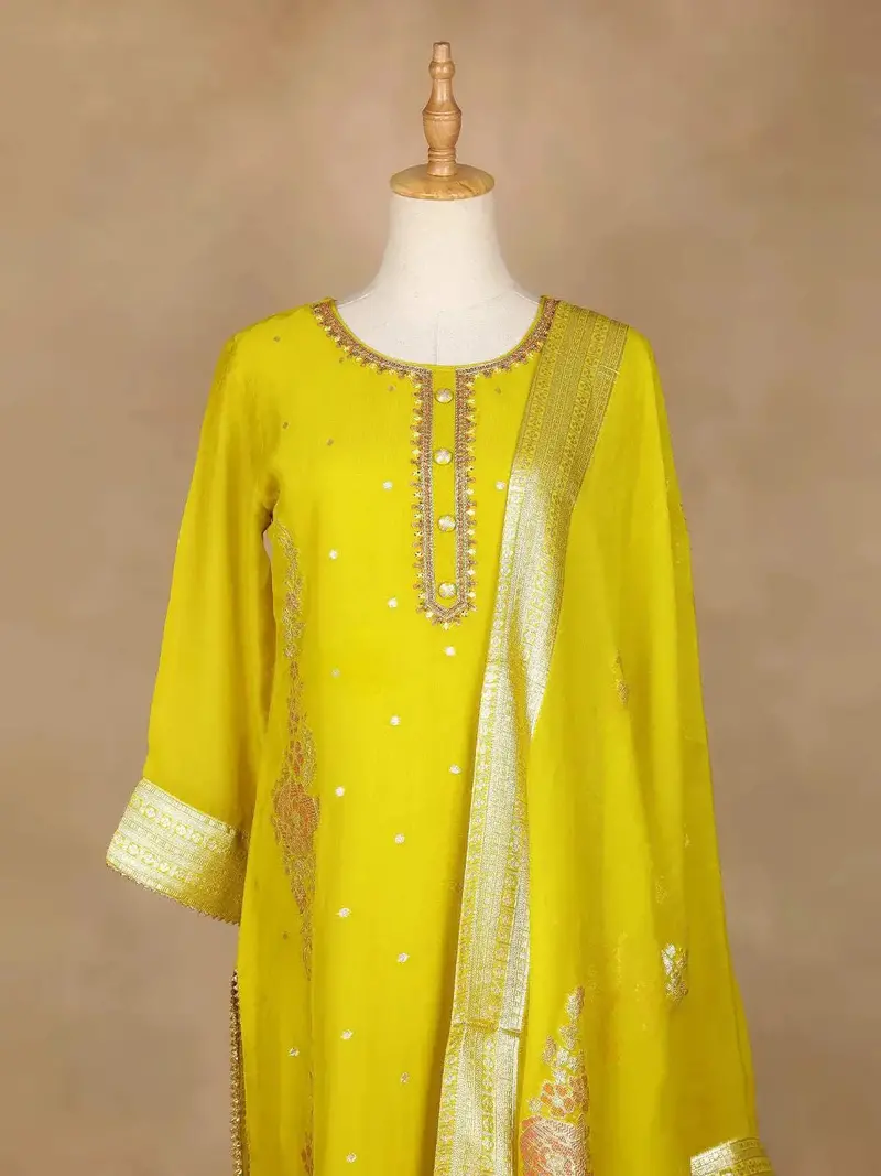 Yellow Straight Cut Salwar Suit Adorned With Floral Designs, With 3/4 Sleeve And Matching Dupatta 2