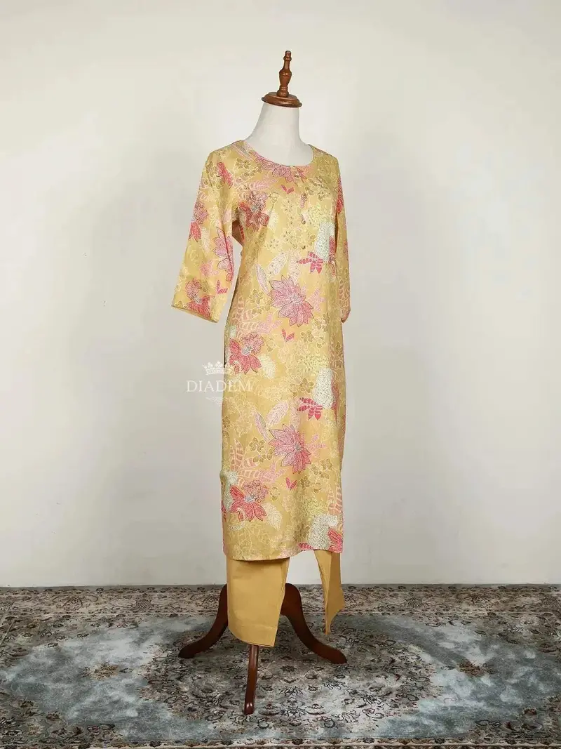 Yellow Straight Cut Salwar Suit Enhanced With Floral Prints 2