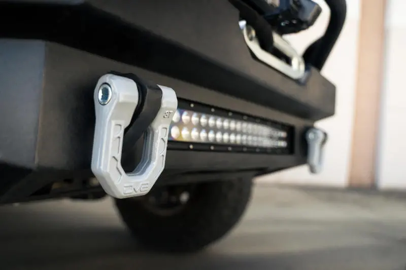 Dv8 Offroad Elite D-Ring Shackles – Gray Anodized, Heavy-Duty Pair 1